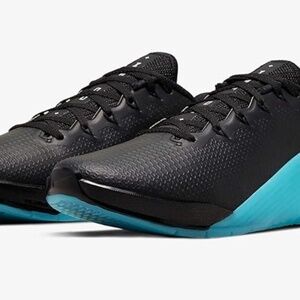 55 New Nike Metcon 5 AMP Black Laser Crimson Mens 10.5 CD3395-006